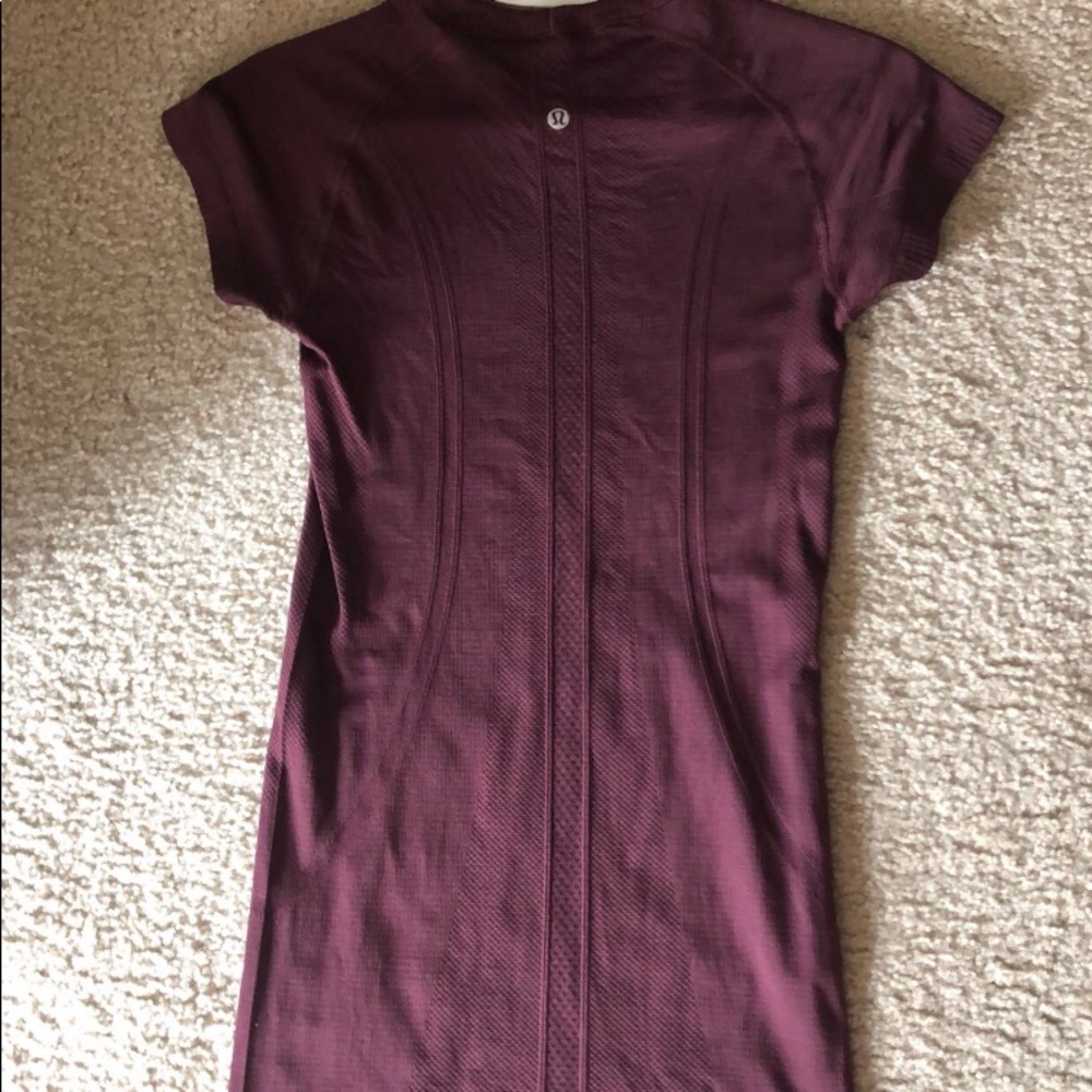 Lululemon Swiftly Tech Short Sleeve Crew